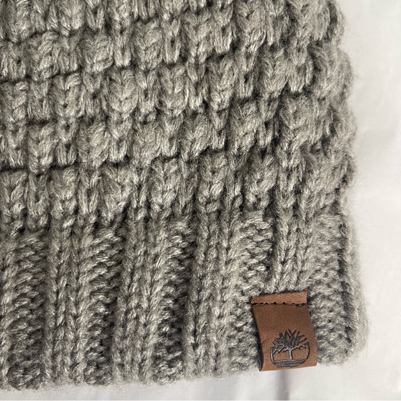 NWOT Timberland Women's Autumn Woods knit Beanie with Pom - Picture 5 of 7